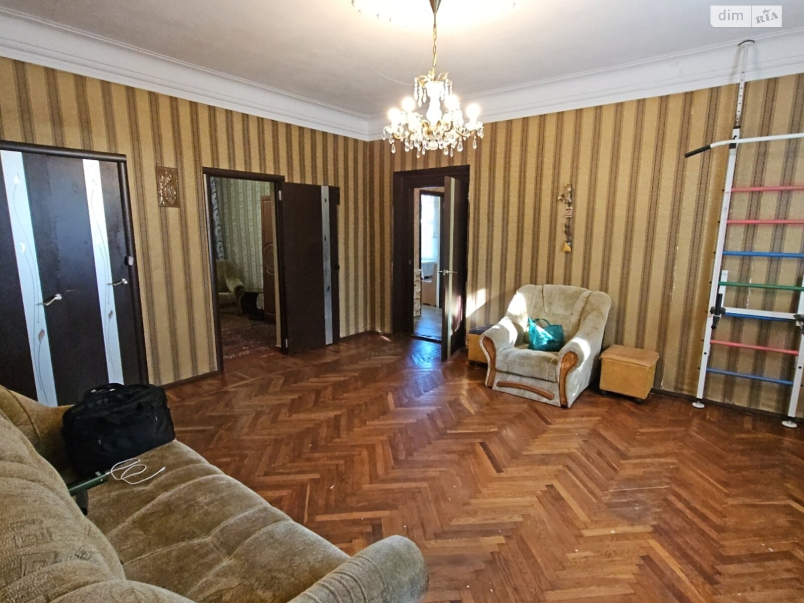 двоповерховий будинок з балконом, 144 кв. м, цегла. Продаж у Яготині фото 1 двоповерховий будинок з балконом, 144 кв. м, цегла. Продаж у Яготині фото 1