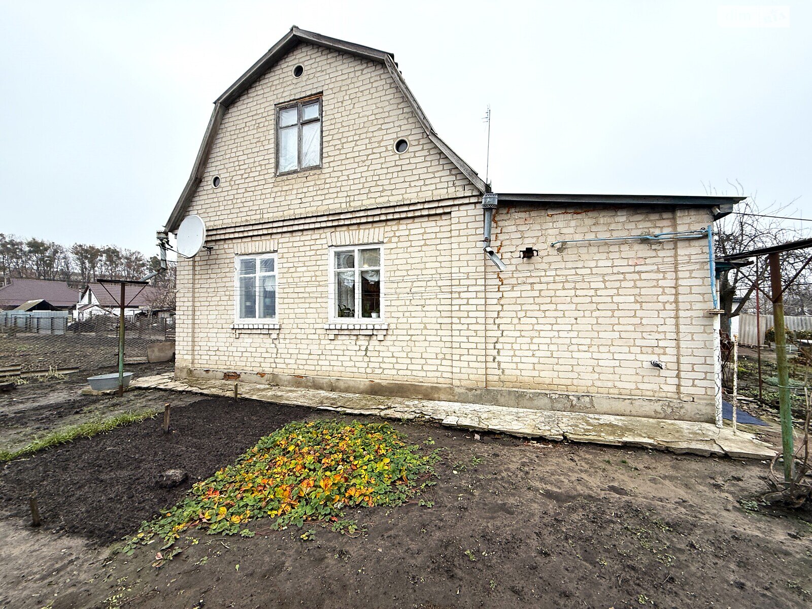 двухэтажный дом с верандой, 100.1 кв. м, кирпич. Продажа в Яготине фото 1