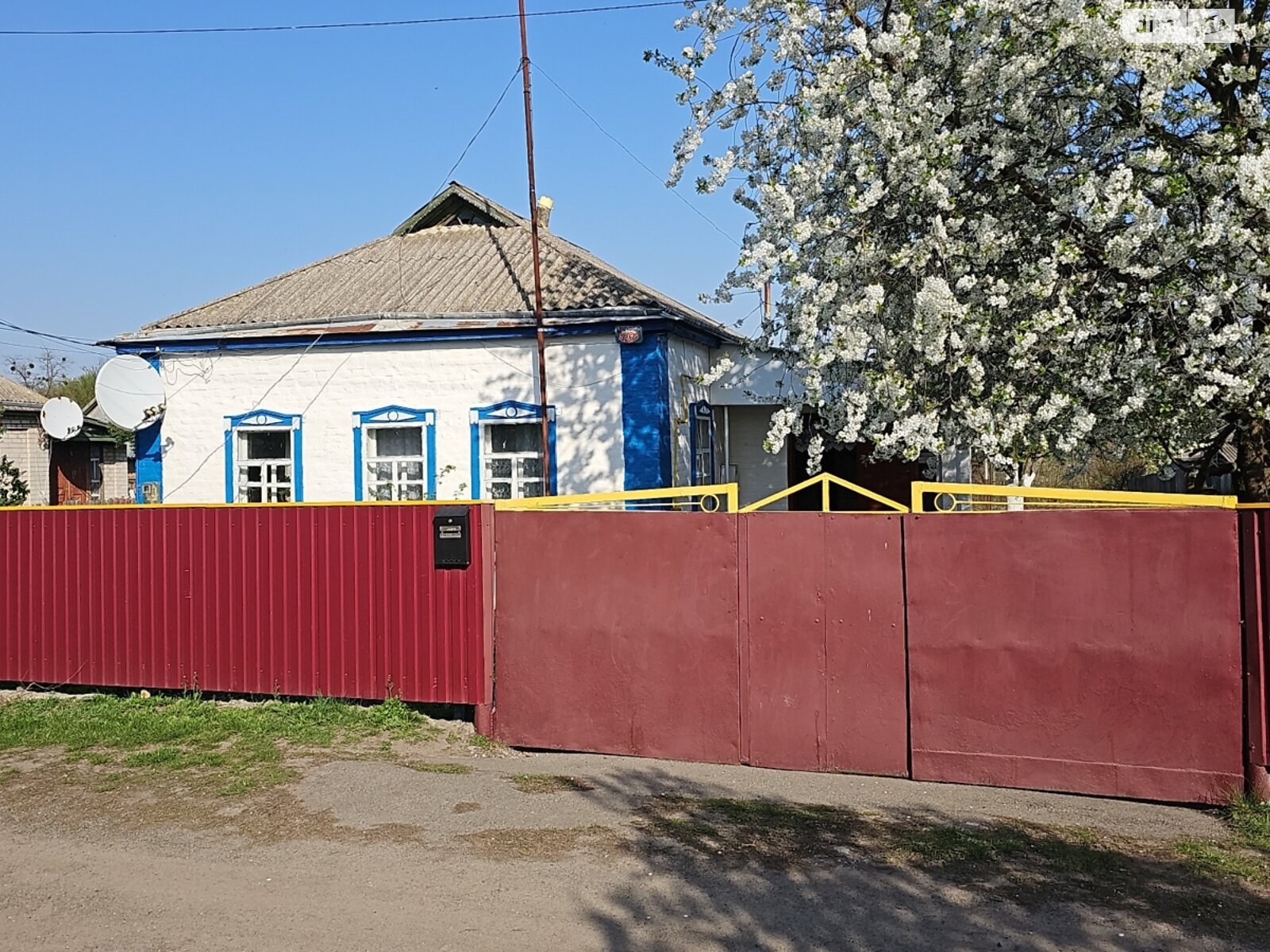 одноэтажный дом, 65.4 кв. м, кирпич. Продажа в Яготине район Центр фото 1 одноэтажный дом, 65.4 кв. м, кирпич. Продажа в Яготине район Центр фото 1