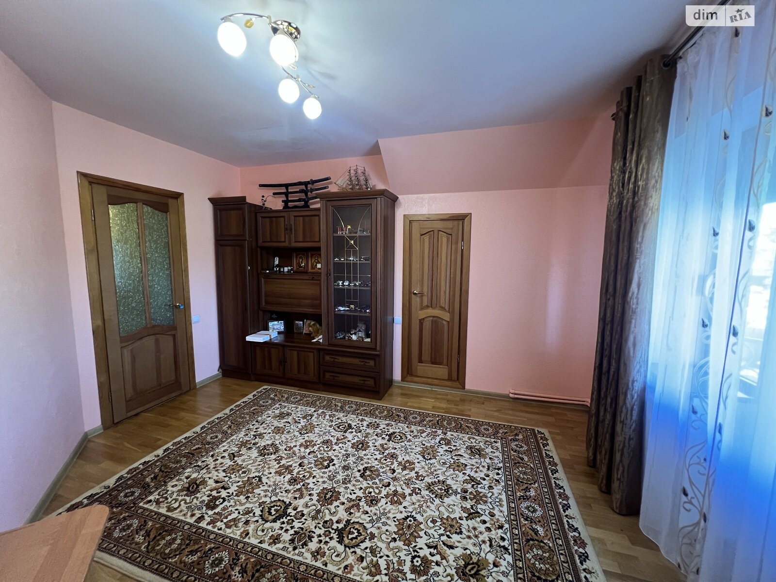 двоповерховий будинок з гаражем, 298.4 кв. м, цегла. Продаж в Яготині, район Яготин фото 1 двоповерховий будинок з гаражем, 298.4 кв. м, цегла. Продаж в Яготині, район Яготин фото 1