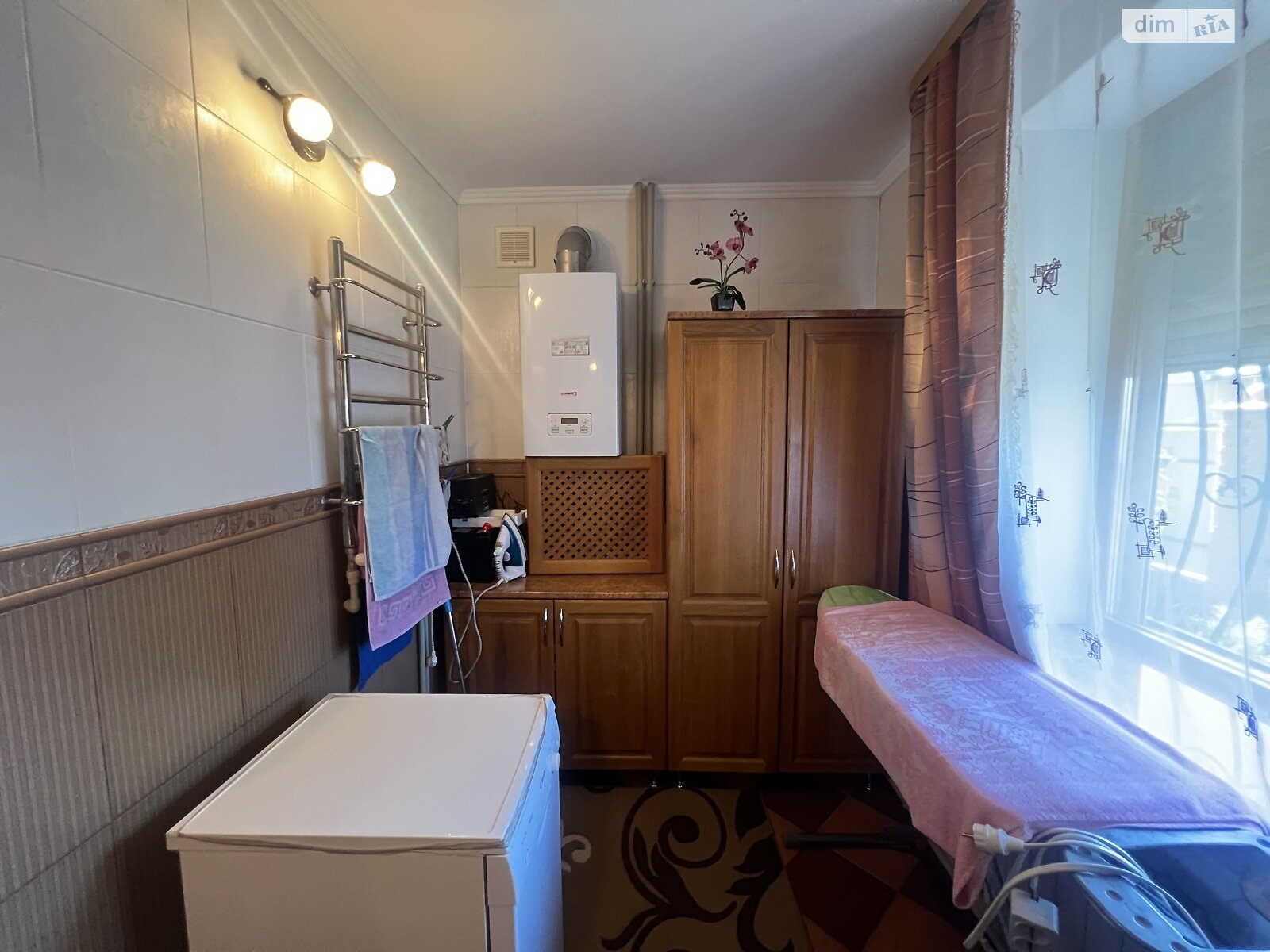 двоповерховий будинок з гаражем, 298.4 кв. м, цегла. Продаж в Яготині, район Яготин фото 1 двоповерховий будинок з гаражем, 298.4 кв. м, цегла. Продаж в Яготині, район Яготин фото 1