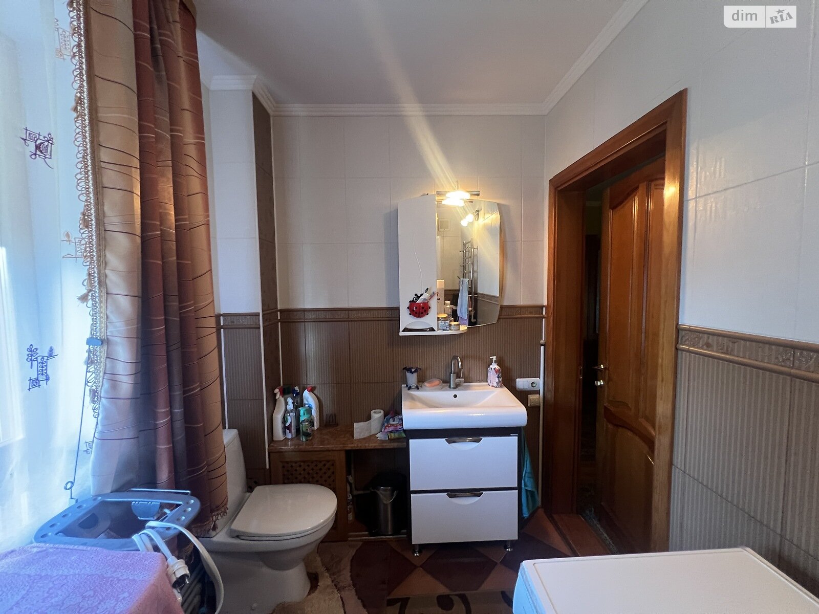 двоповерховий будинок з гаражем, 298.4 кв. м, цегла. Продаж в Яготині, район Яготин фото 1 двоповерховий будинок з гаражем, 298.4 кв. м, цегла. Продаж в Яготині, район Яготин фото 1
