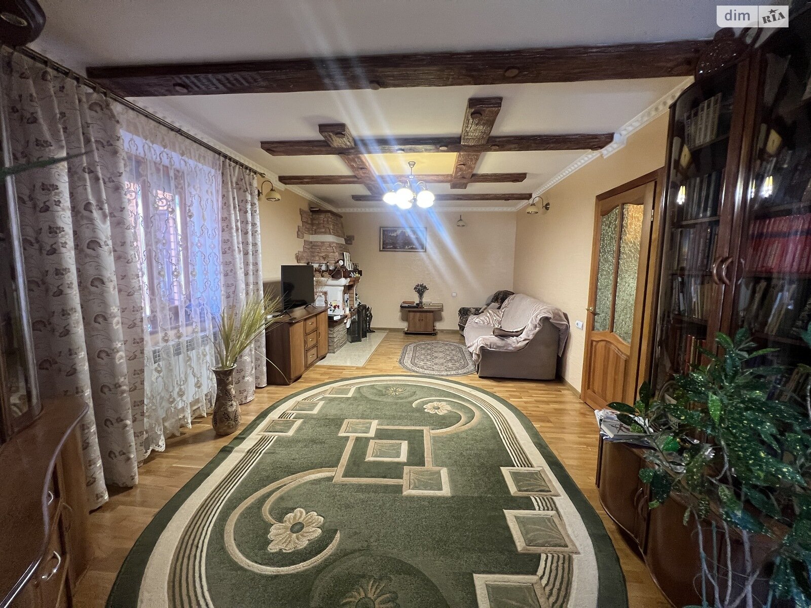 двоповерховий будинок з гаражем, 298.4 кв. м, цегла. Продаж в Яготині, район Яготин фото 1 двоповерховий будинок з гаражем, 298.4 кв. м, цегла. Продаж в Яготині, район Яготин фото 1
