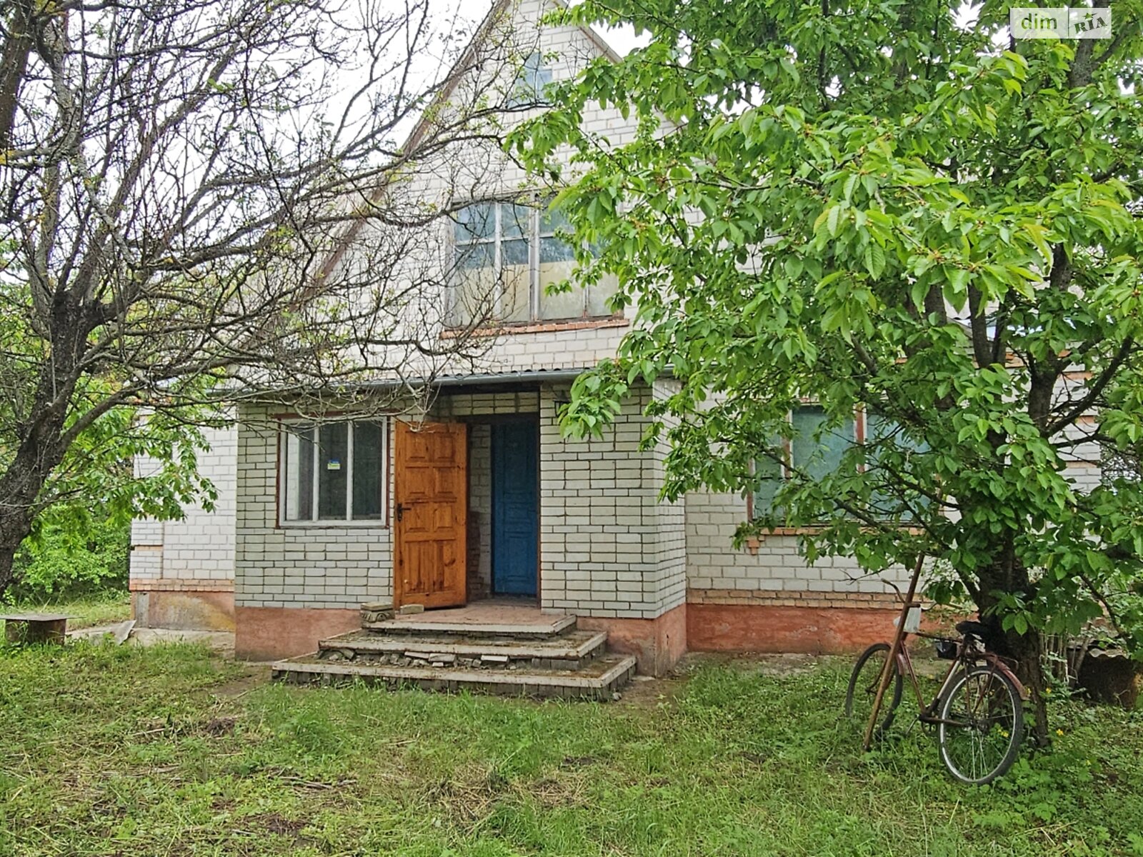 двухэтажный дом с верандой, 156.8 кв. м, кирпич. Продажа в Яготине район Яготин фото 1 двухэтажный дом с верандой, 156.8 кв. м, кирпич. Продажа в Яготине район Яготин фото 1