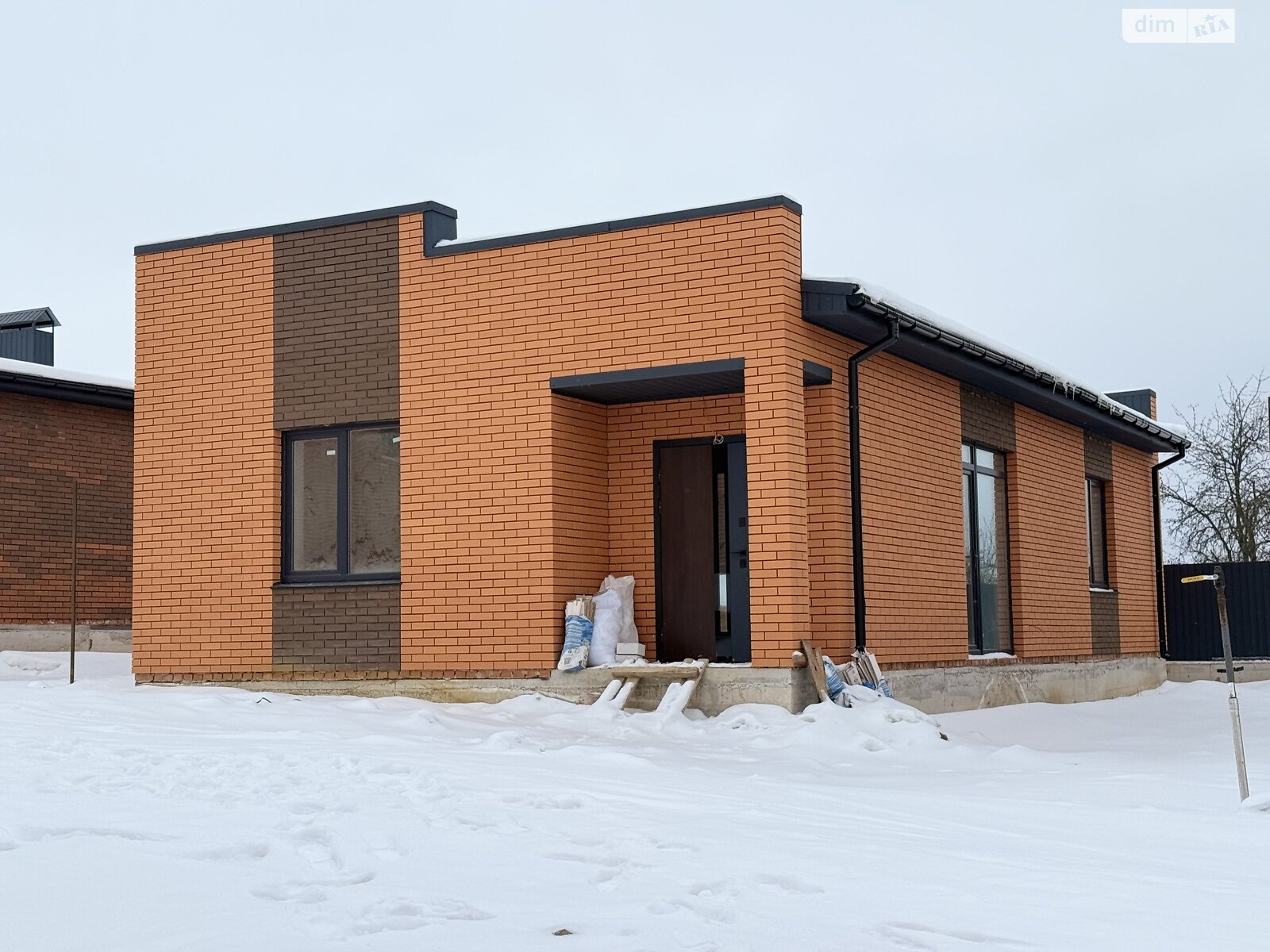 одноэтажный дом, 87 кв. м, кирпич. Продажа в Якушинцах фото 1