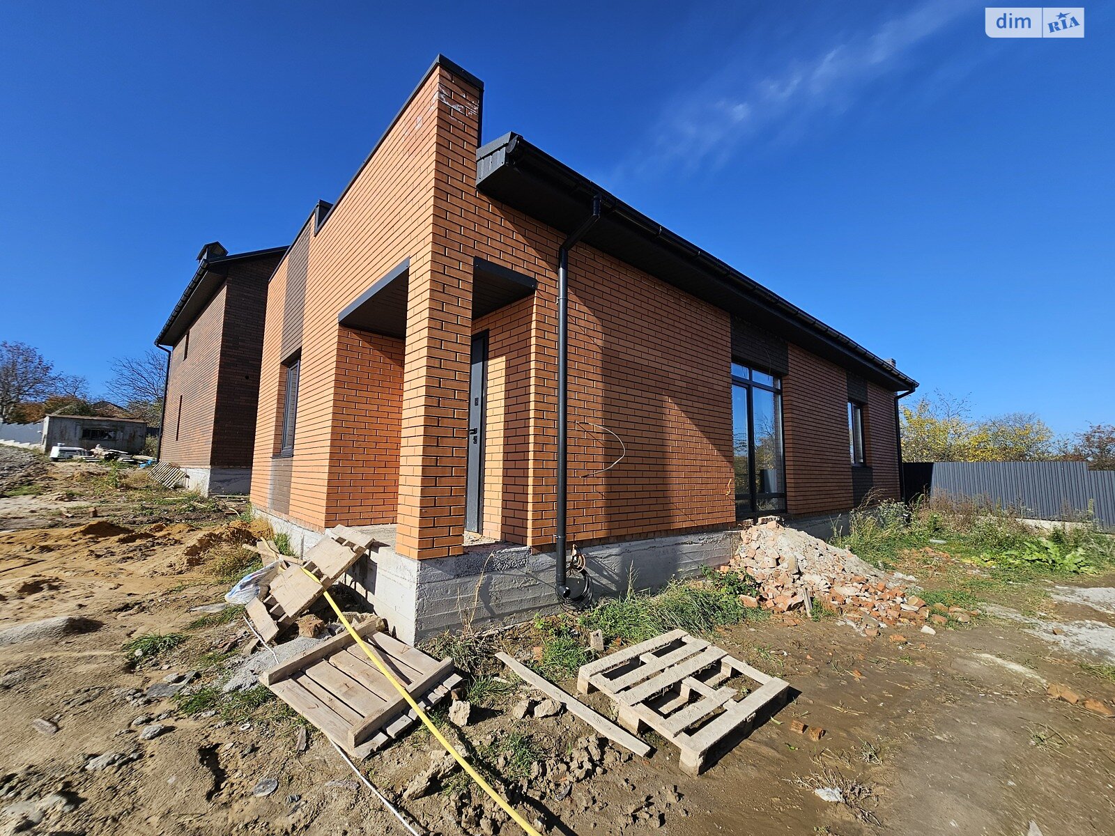 одноповерховий будинок з опаленням, 103 кв. м, цегла. Продаж у Якушинцях фото 1