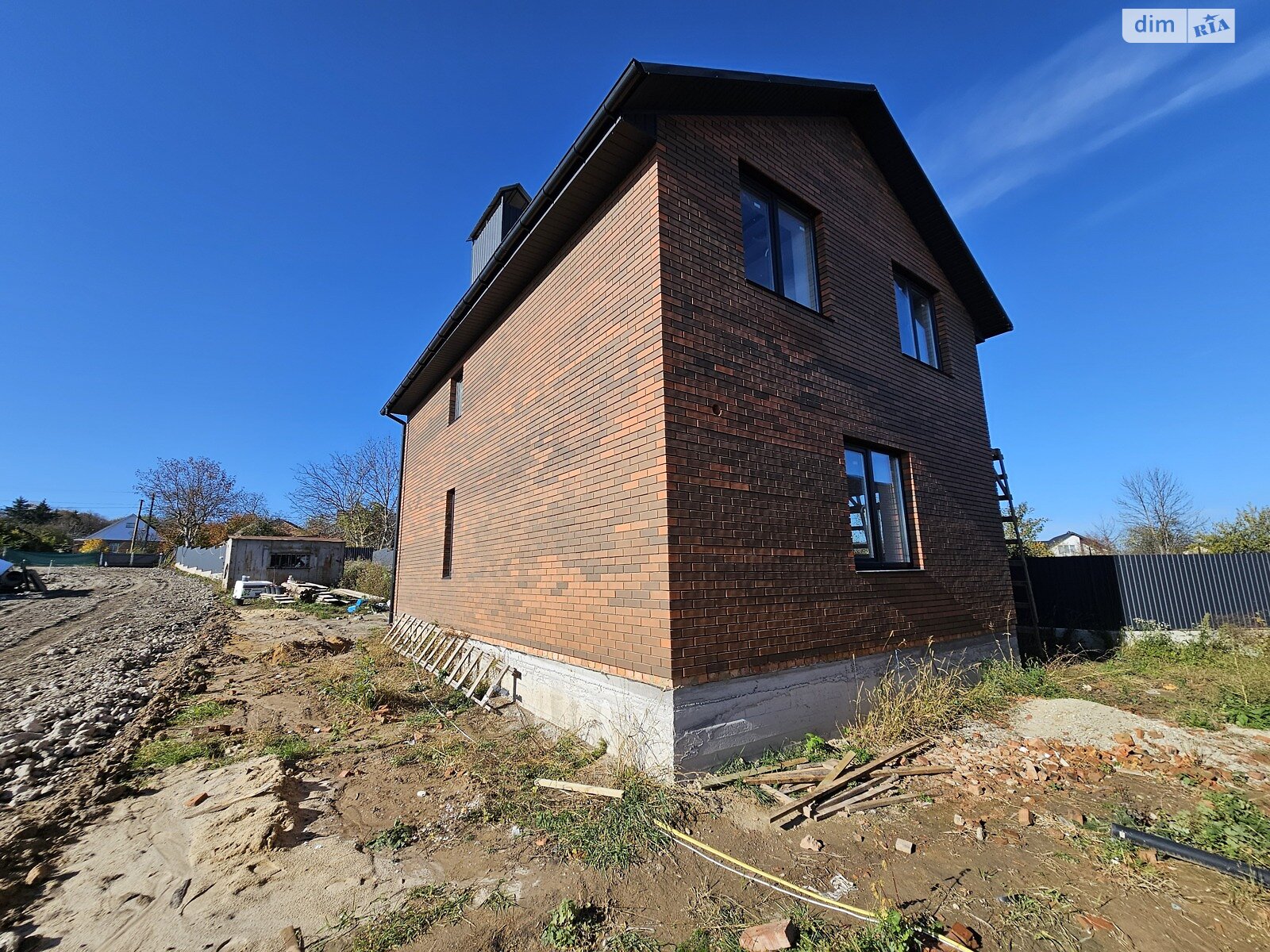 двоповерховий будинок з опаленням, 115 кв. м, цегла. Продаж у Якушинцях фото 1