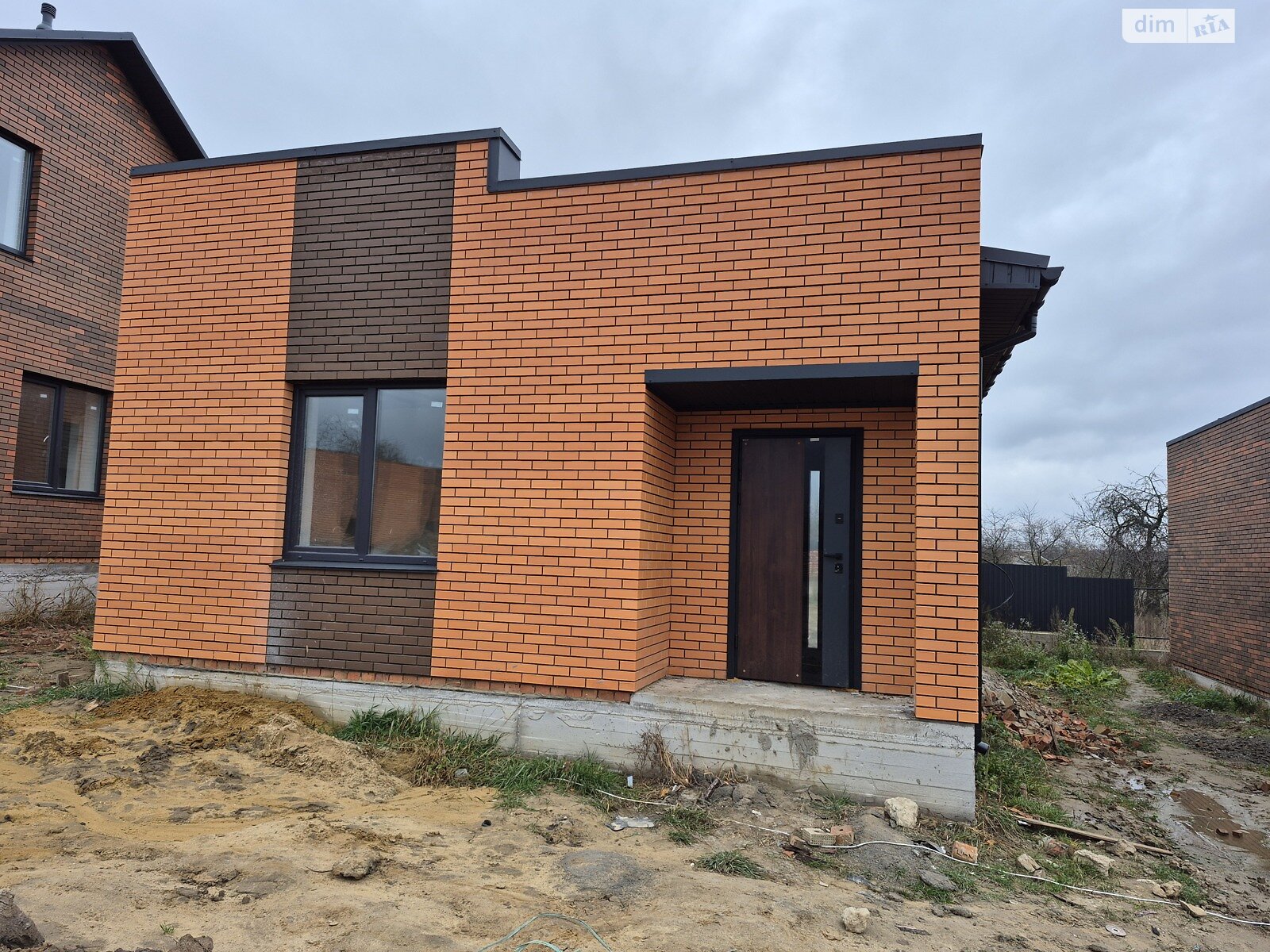 одноэтажный дом с отоплением, 85 кв. м, кирпич. Продажа в Якушинцах фото 1 одноэтажный дом с отоплением, 85 кв. м, кирпич. Продажа в Якушинцах фото 1