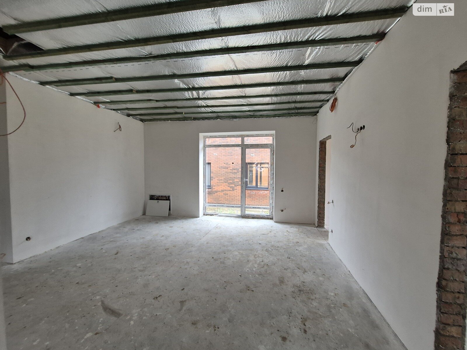 одноэтажный дом с отоплением, 85 кв. м, кирпич. Продажа в Якушинцах фото 1 одноэтажный дом с отоплением, 85 кв. м, кирпич. Продажа в Якушинцах фото 1