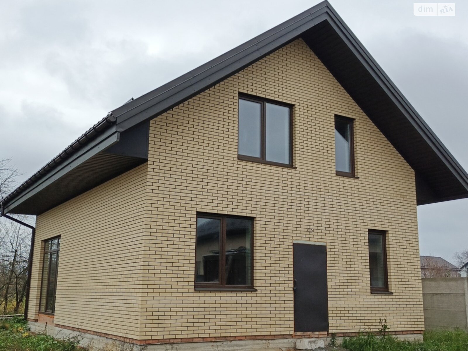 двухэтажный дом, 120 кв. м, кирпич. Продажа в Якушинцах фото 1