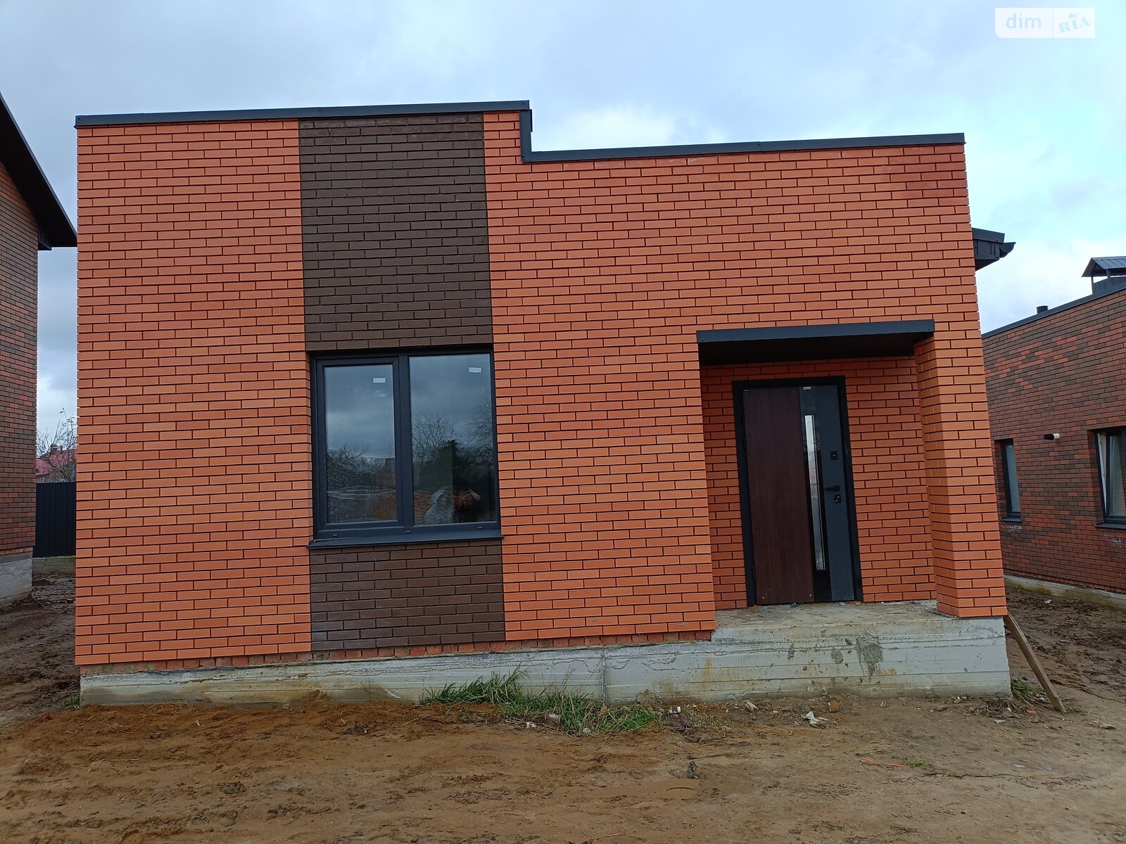 одноэтажный дом, 80 кв. м, кирпич. Продажа в Якушинцах фото 1