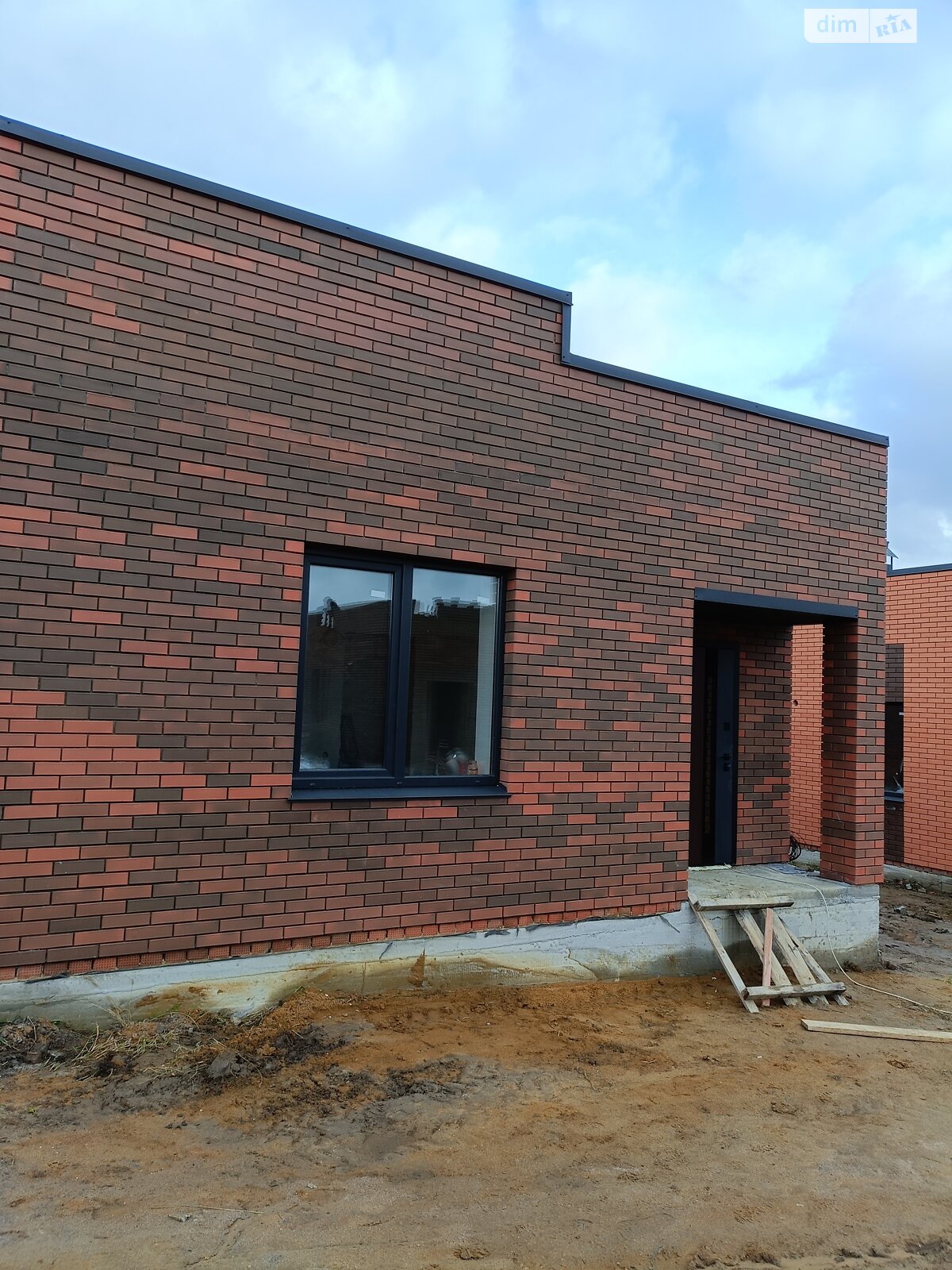 одноэтажный дом, 80 кв. м, кирпич. Продажа в Якушинцах фото 1