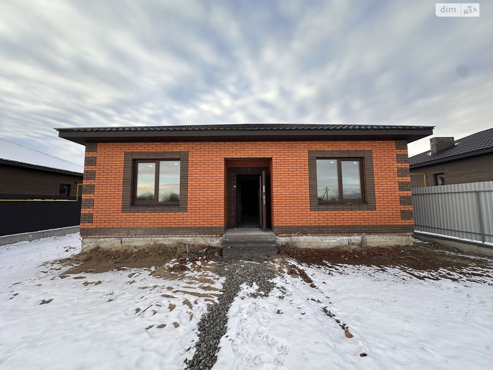 одноэтажный дом, 105 кв. м, кирпич. Продажа в Якушинцах фото 1 одноэтажный дом, 105 кв. м, кирпич. Продажа в Якушинцах фото 1