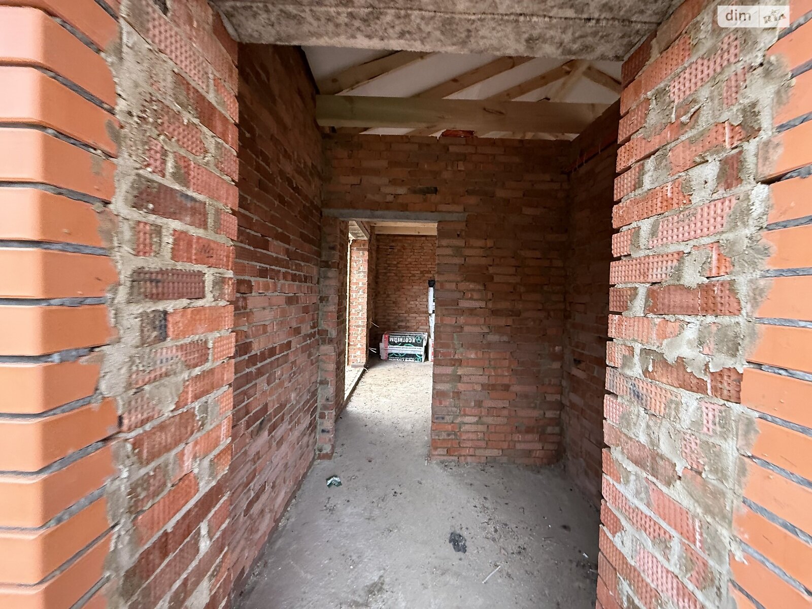 одноэтажный дом, 90 кв. м, кирпич. Продажа в Якушинцах фото 1