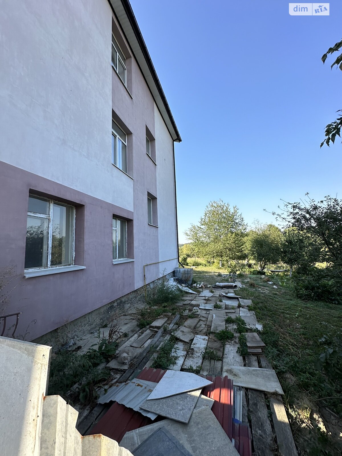 трехэтажный дом с верандой, 330 кв. м, кирпич. Продажа в Якушинцах фото 1 трехэтажный дом с верандой, 330 кв. м, кирпич. Продажа в Якушинцах фото 1