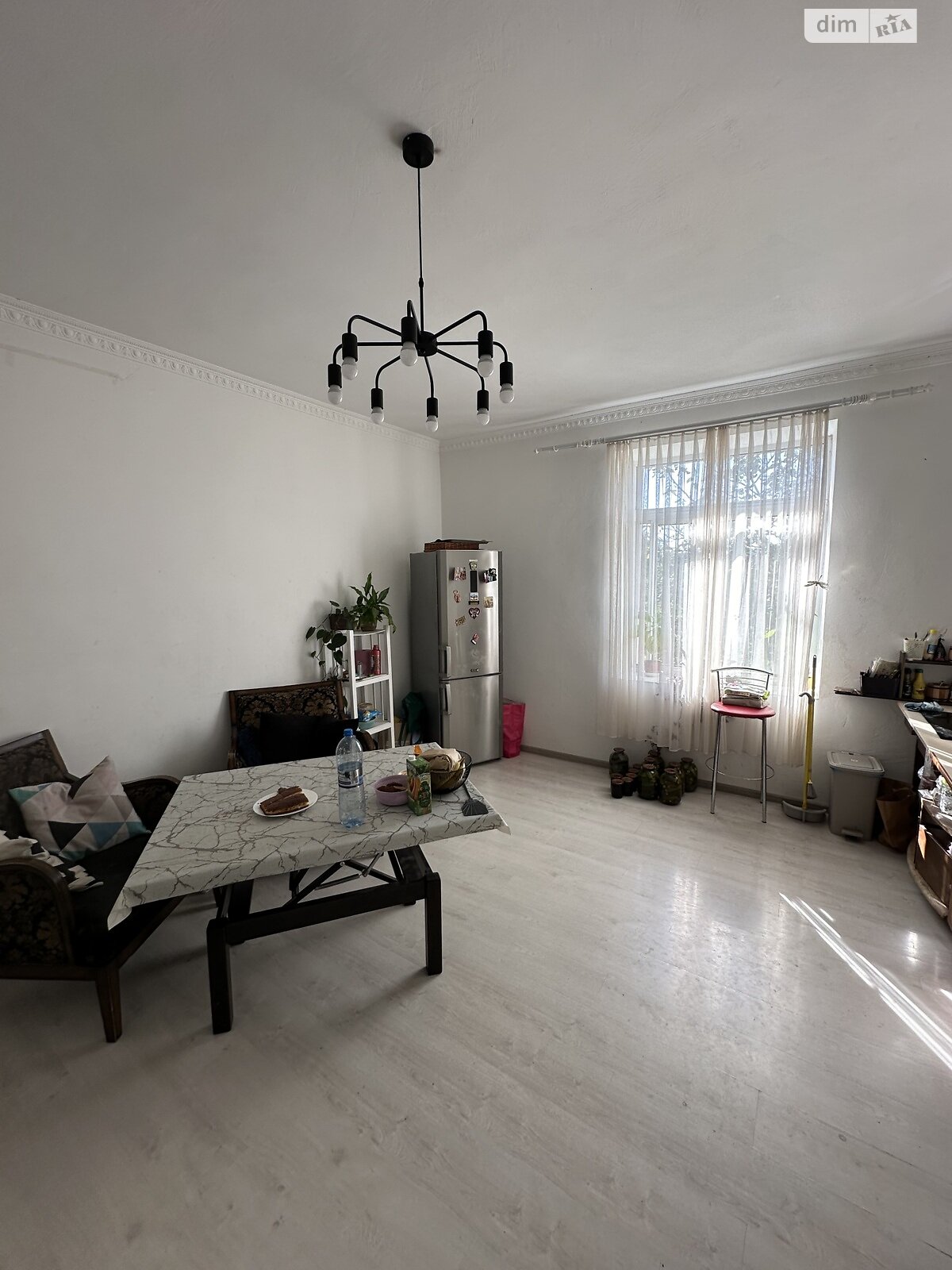 трехэтажный дом с верандой, 330 кв. м, кирпич. Продажа в Якушинцах фото 1 трехэтажный дом с верандой, 330 кв. м, кирпич. Продажа в Якушинцах фото 1