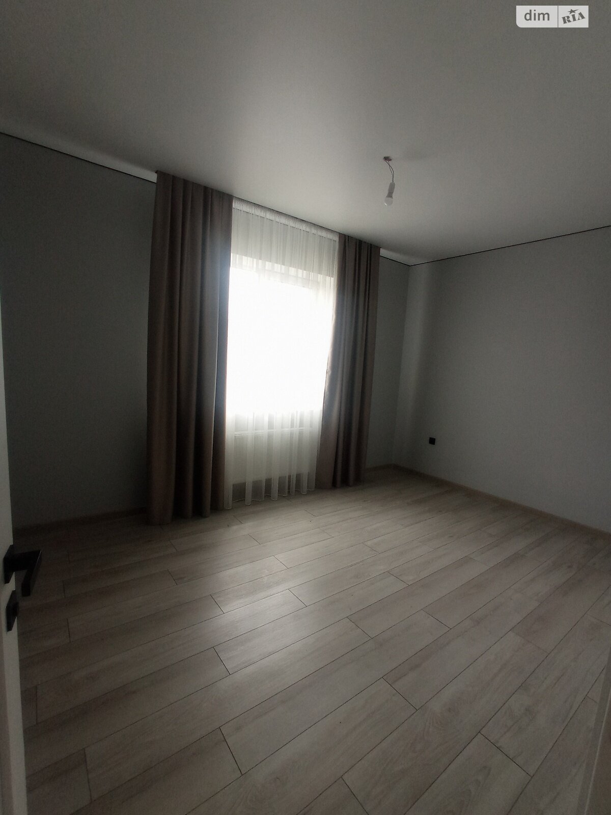 одноэтажный дом, 100 кв. м, кирпич. Продажа в Якушинцах фото 1 одноэтажный дом, 100 кв. м, кирпич. Продажа в Якушинцах фото 1