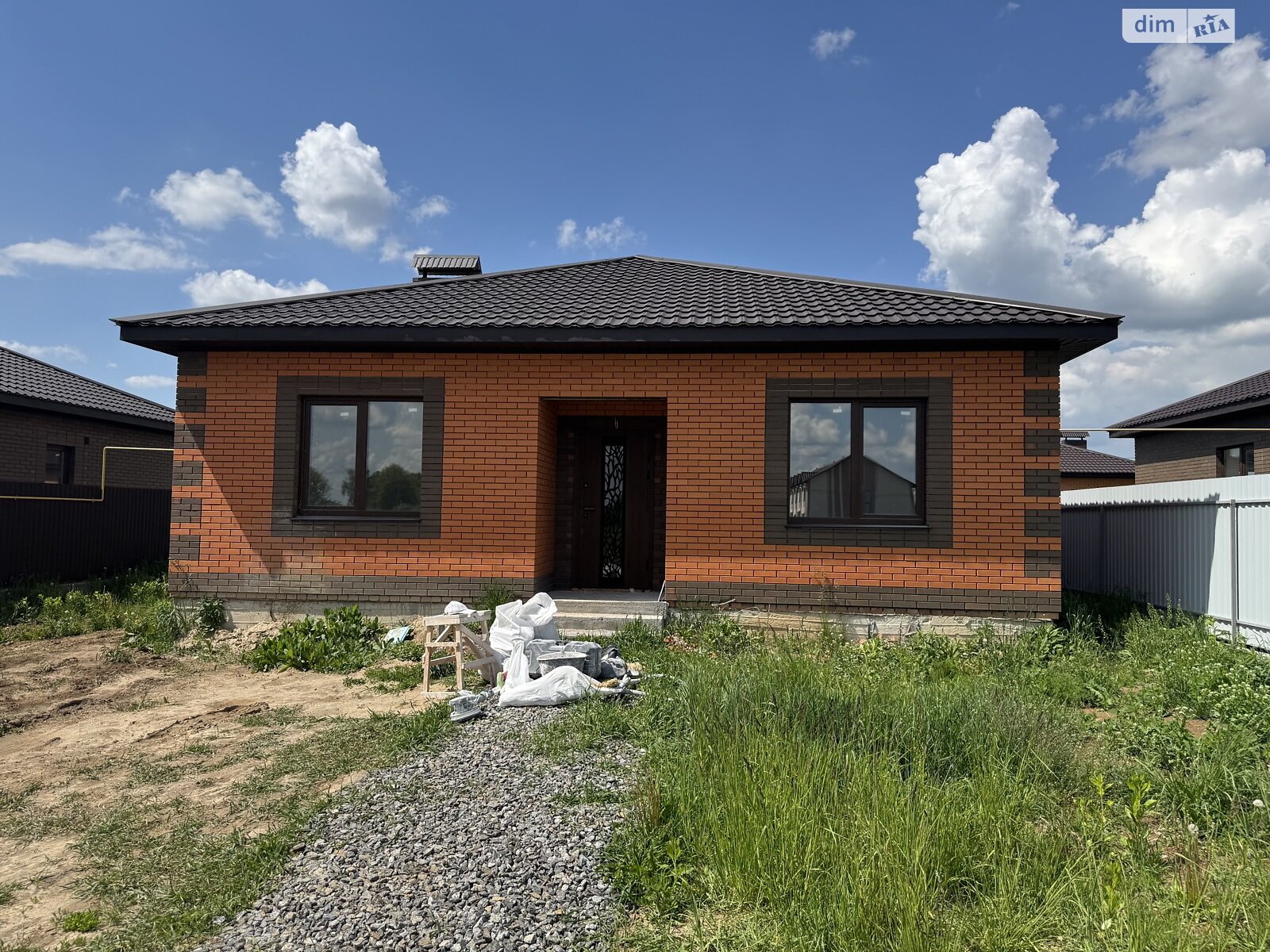 одноэтажный дом, 100 кв. м, кирпич. Продажа в Якушинцах фото 1 одноэтажный дом, 100 кв. м, кирпич. Продажа в Якушинцах фото 1