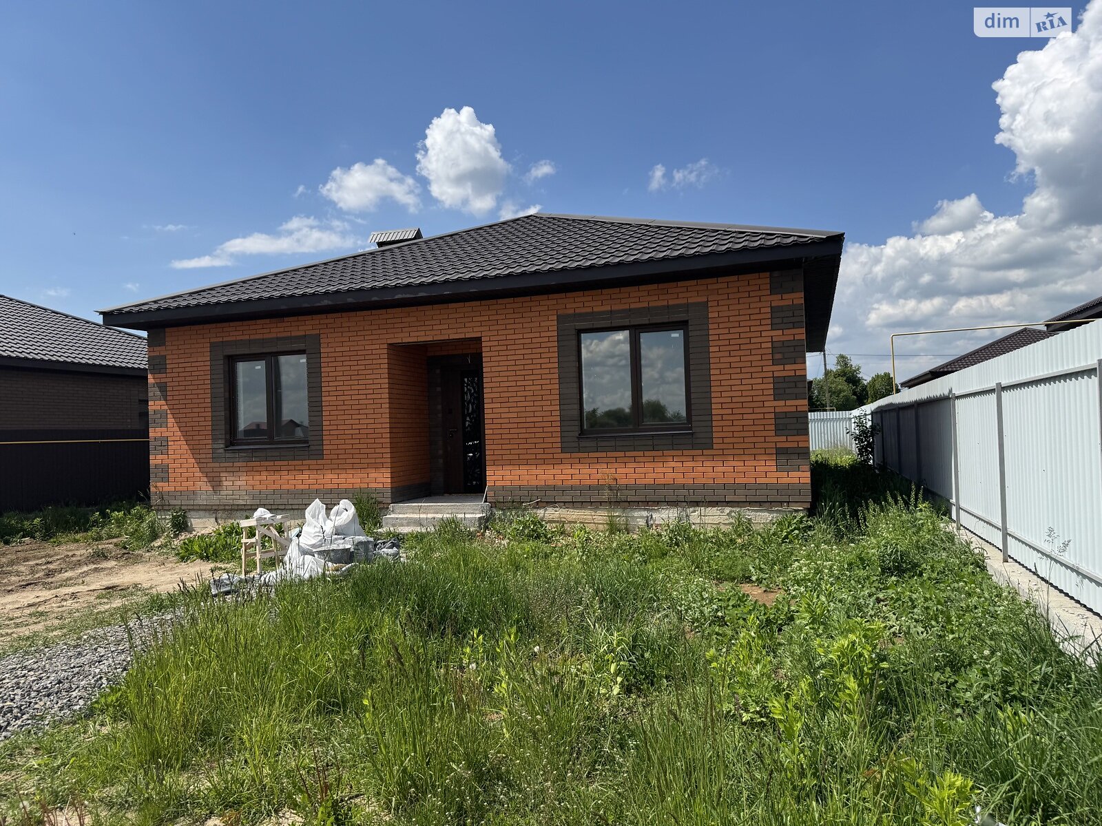 одноэтажный дом, 100 кв. м, кирпич. Продажа в Якушинцах фото 1 одноэтажный дом, 100 кв. м, кирпич. Продажа в Якушинцах фото 1