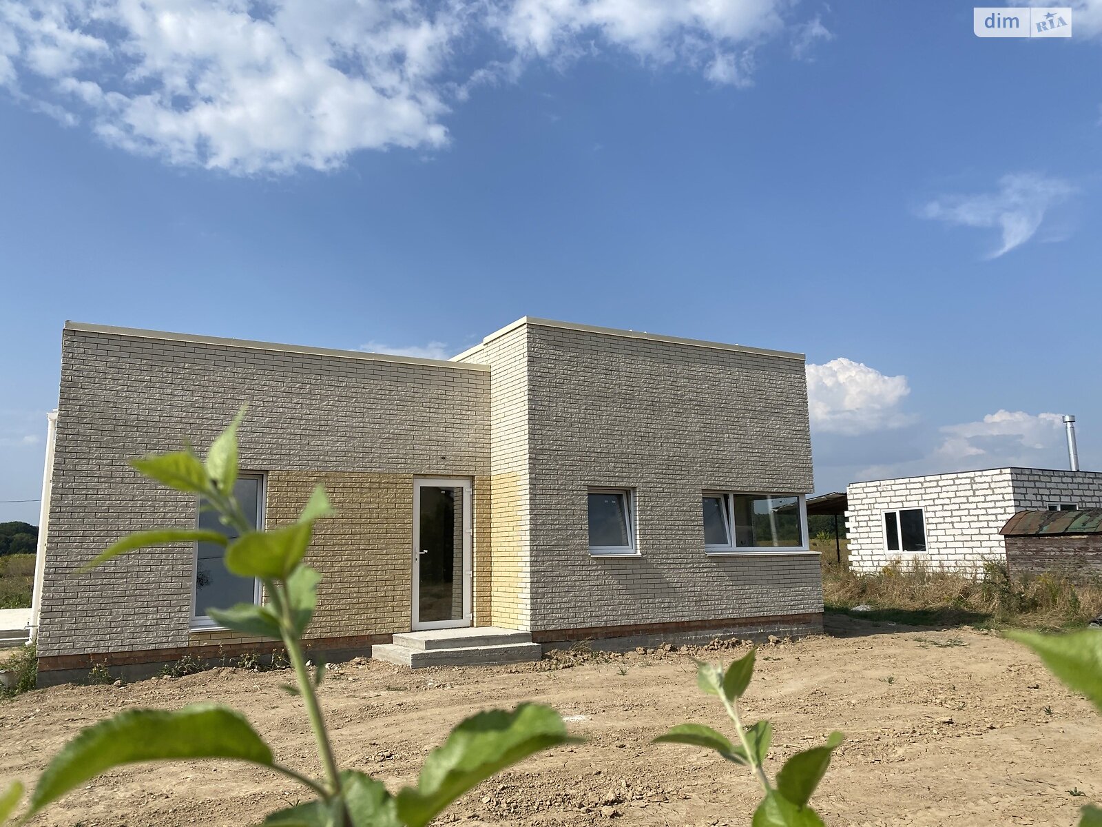 одноэтажный дом, 110 кв. м, кирпич. Продажа в Якушинцах фото 1 одноэтажный дом, 110 кв. м, кирпич. Продажа в Якушинцах фото 1
