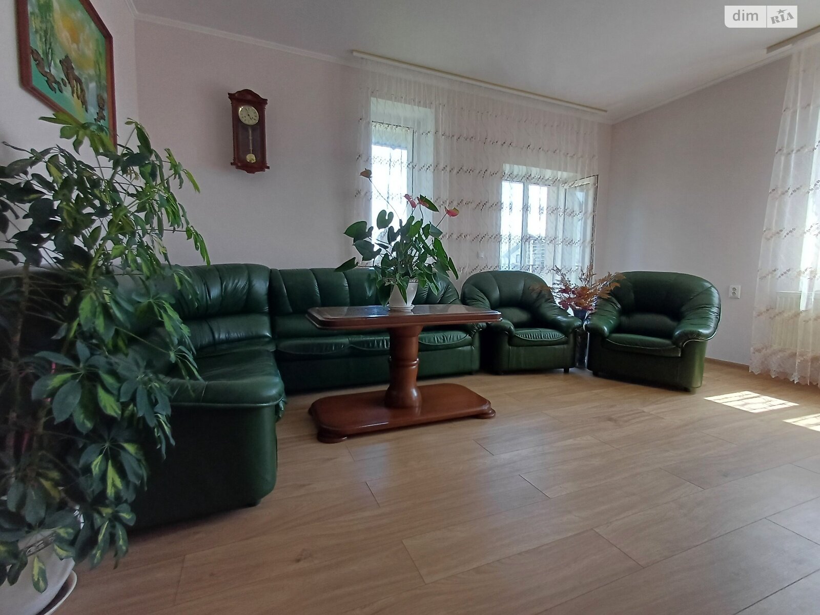 двухэтажный дом с балконом, 164 кв. м, кирпич. Продажа в Якушинцах фото 1