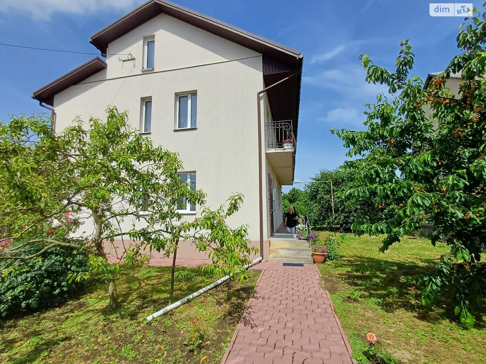 двухэтажный дом с балконом, 164 кв. м, кирпич. Продажа в Якушинцах фото 1 двухэтажный дом с балконом, 164 кв. м, кирпич. Продажа в Якушинцах фото 1