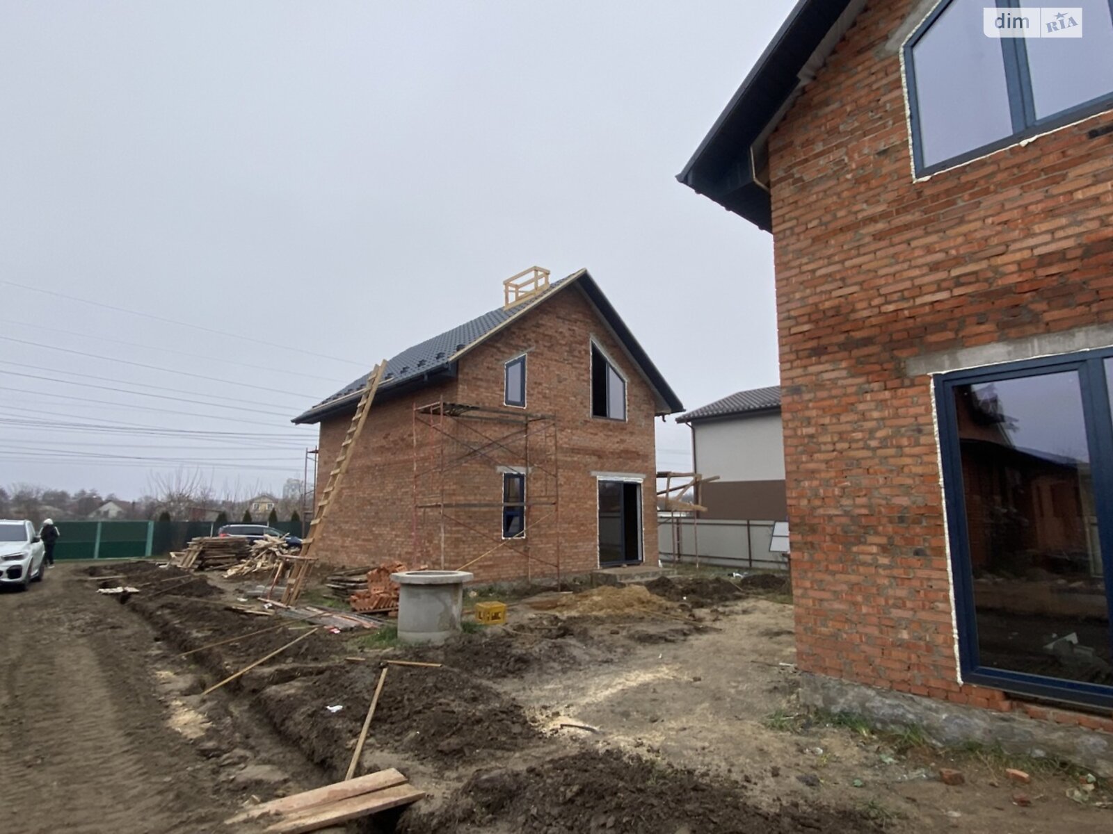 двухэтажный дом, 97 кв. м, кирпич. Продажа в Прибужскому фото 1