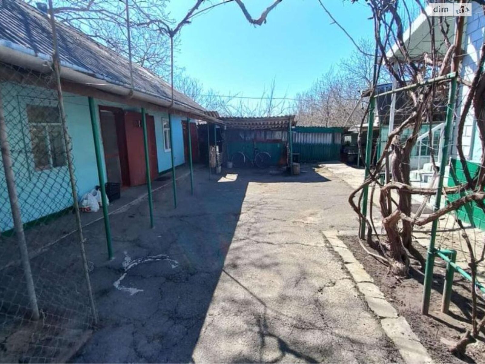 одноэтажный дом с гаражом, 96 кв. м, кирпич. Продажа в Яланце фото 1 одноэтажный дом с гаражом, 96 кв. м, кирпич. Продажа в Яланце фото 1