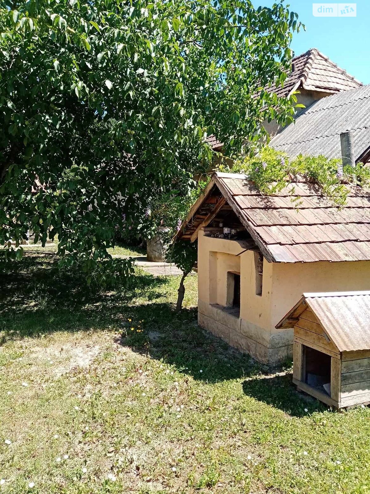 одноэтажный дом, 139.2 кв. м, глинобитный. Продажа в Яноше фото 1 одноэтажный дом, 139.2 кв. м, глинобитный. Продажа в Яноше фото 1