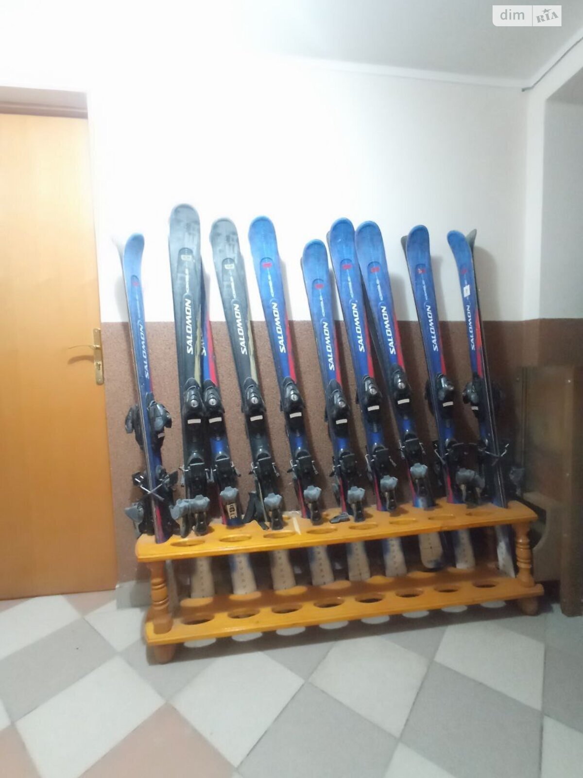 двухэтажный дом с гаражом, 433 кв. м, кирпич. Продажа в Яремче фото 1 двухэтажный дом с гаражом, 433 кв. м, кирпич. Продажа в Яремче фото 1