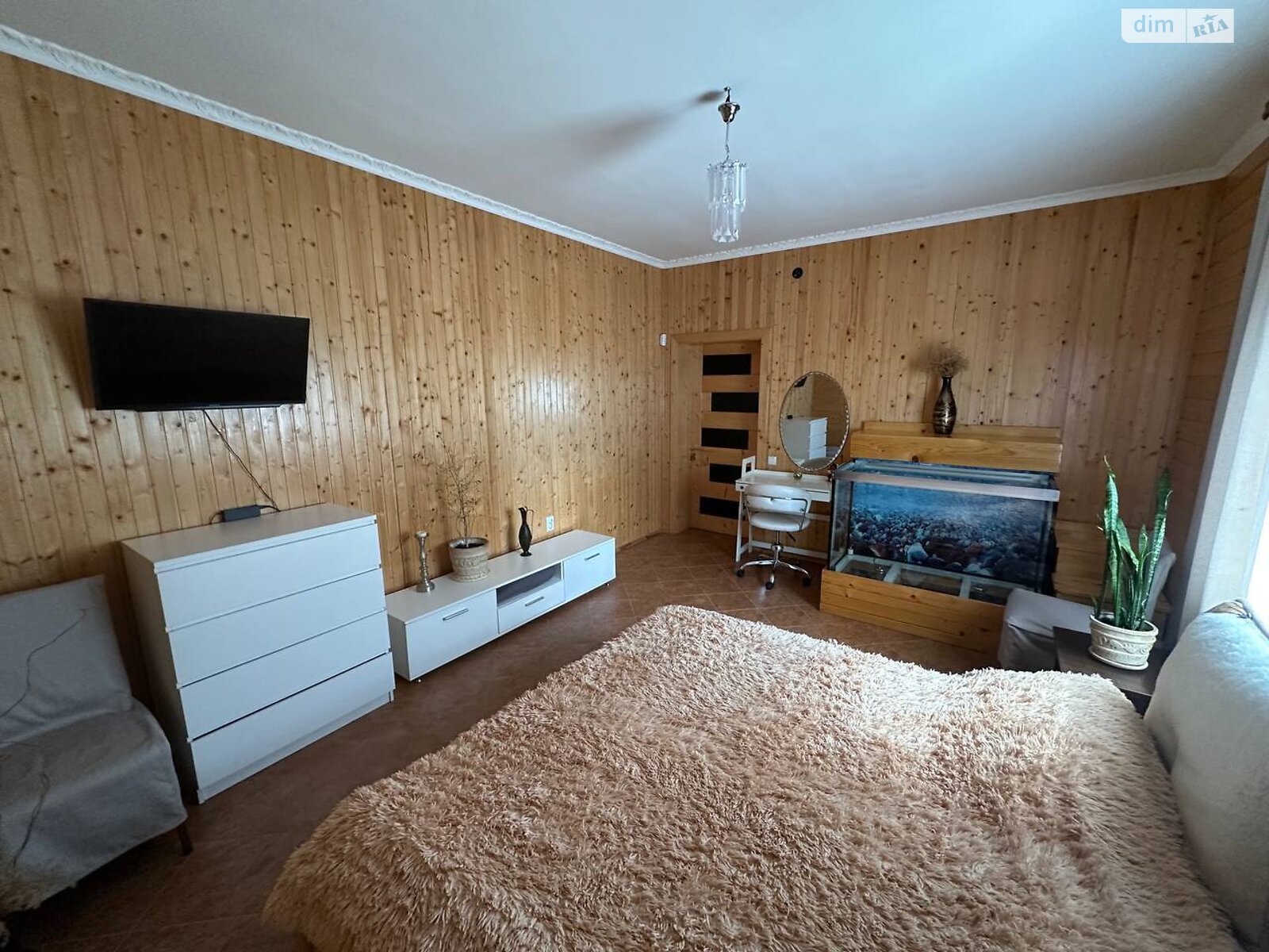 одноэтажный дом с отоплением, 95.8 кв. м, дерево и кирпич. Продажа в Яремче фото 1