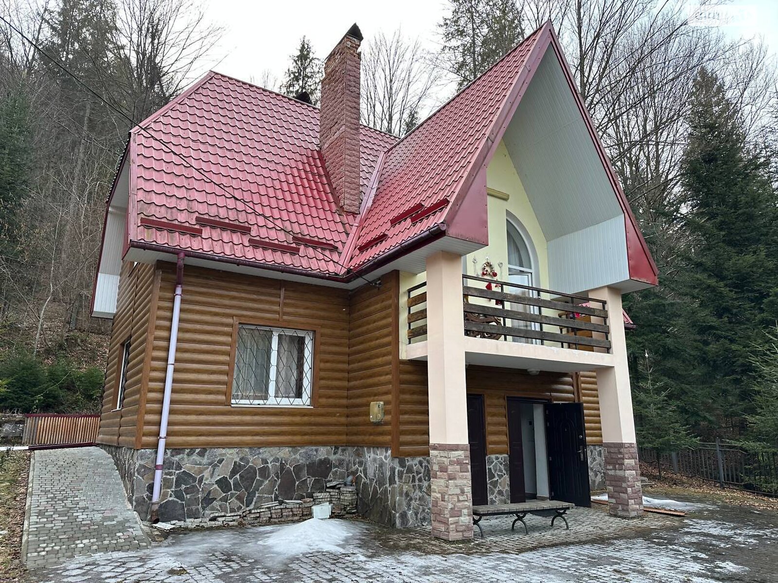 двоповерховий будинок з балконом, 115.8 кв. м, шлакоблок. Продаж в Яремчі, район Яремче фото 1 двоповерховий будинок з балконом, 115.8 кв. м, шлакоблок. Продаж в Яремчі, район Яремче фото 1
