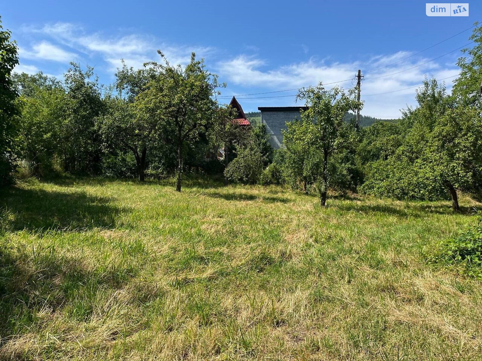 трехэтажный дом с отоплением, 240 кв. м, дерево и кирпич. Продажа в Яремче район Яремче фото 1