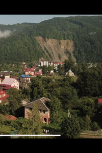 трехэтажный дом с балконом, 390 кв. м, кирпич. Продажа в Яремче район Яремче фото 2 трехэтажный дом с балконом, 390 кв. м, кирпич. Продажа в Яремче район Яремче фото 2