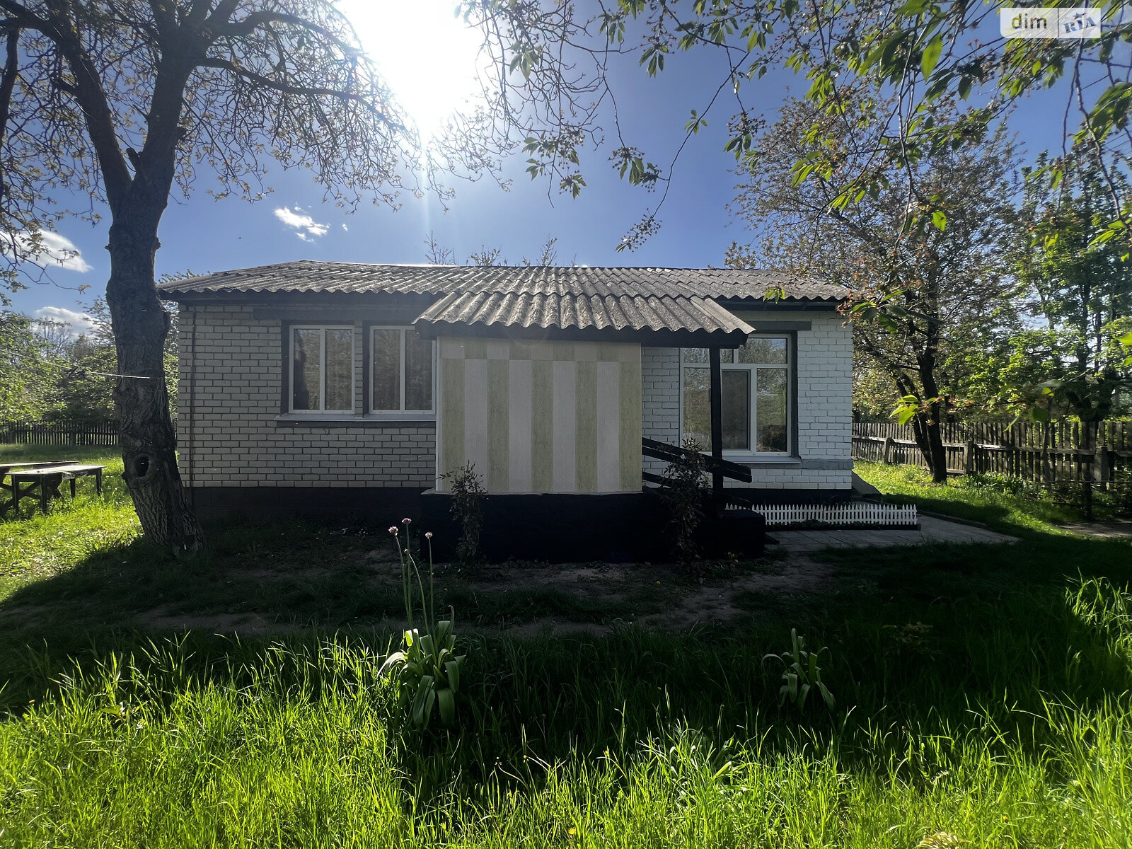 одноповерховий будинок з верандою, 62.9 кв. м, цегла. Продаж у Ярешках фото 1 одноповерховий будинок з верандою, 62.9 кв. м, цегла. Продаж у Ярешках фото 1