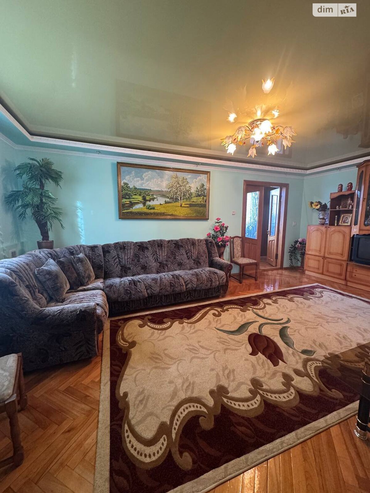 двухэтажный дом с гаражом, 140 кв. м, кирпич. Продажа в Ярмолинцах фото 1