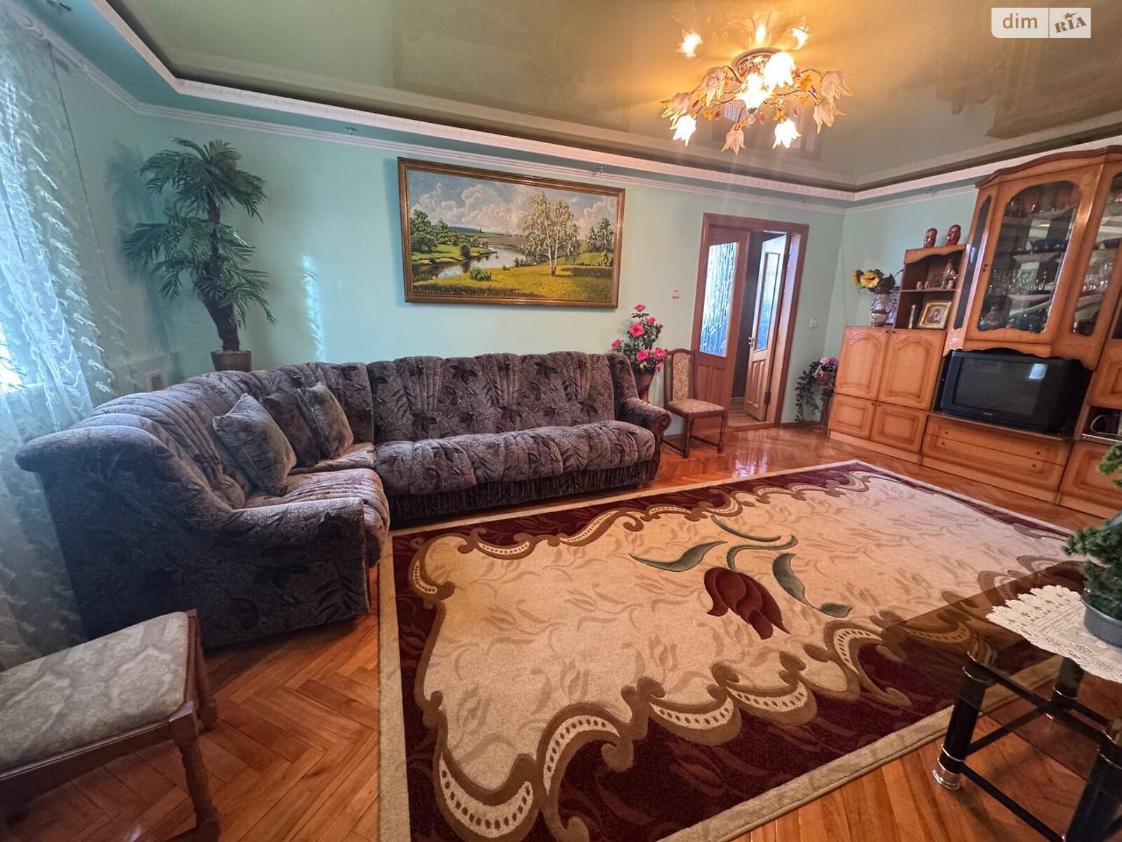 двухэтажный дом с гаражом, 140 кв. м, кирпич. Продажа в Ярмолинцах фото 1