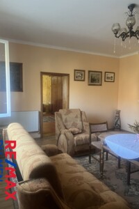 двухэтажный дом с отоплением, 157.44 кв. м, шлакоблок. Продажа в Ясинях фото 2