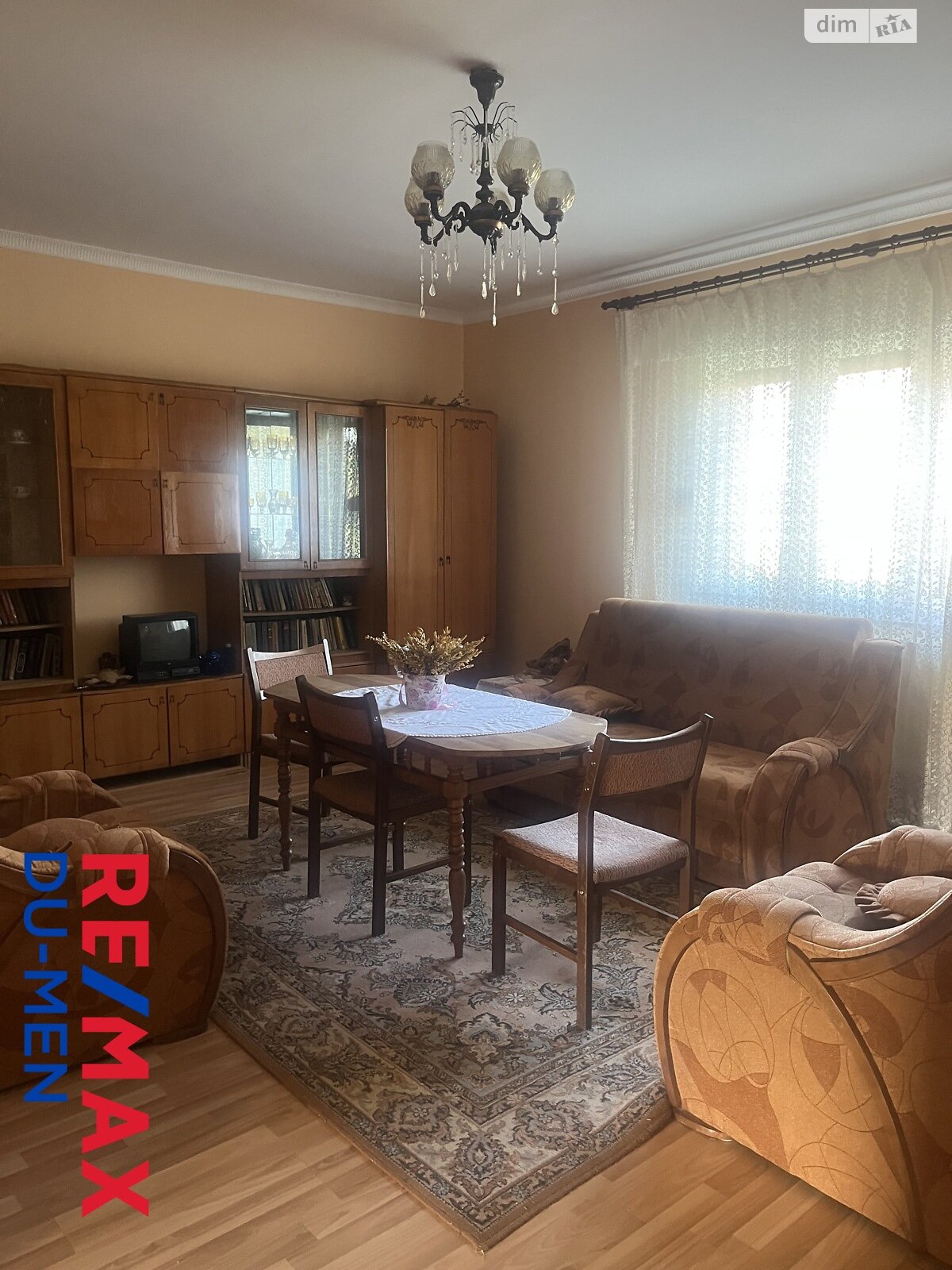 двухэтажный дом с отоплением, 157.44 кв. м, шлакоблок. Продажа в Ясинях фото 1