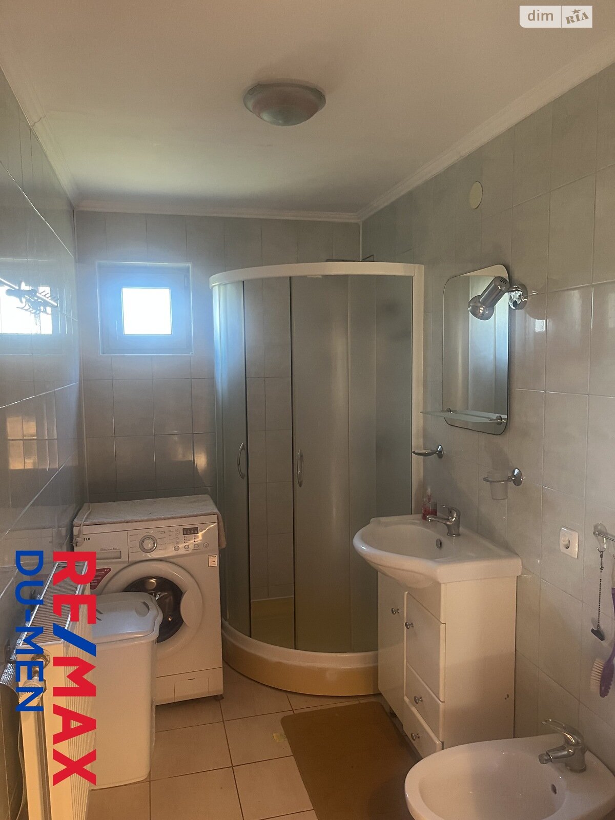 двухэтажный дом с отоплением, 157.44 кв. м, шлакоблок. Продажа в Ясинях фото 1