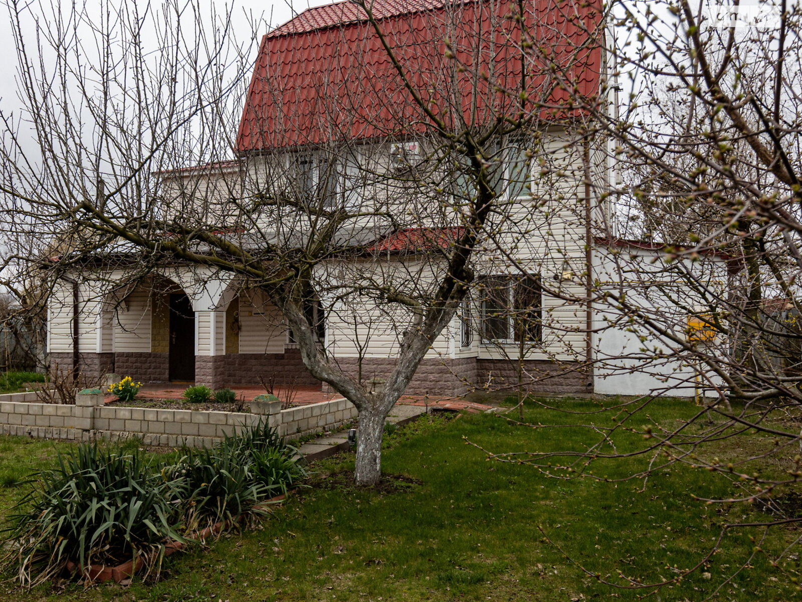 трехэтажный дом, 146.1 кв. м, кирпич. Продажа в Ясногородке фото 1 трехэтажный дом, 146.1 кв. м, кирпич. Продажа в Ясногородке фото 1