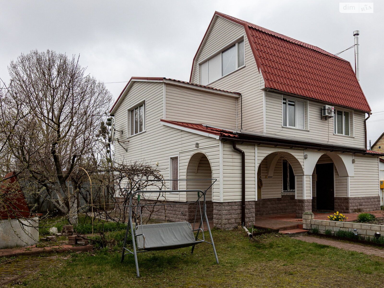 трехэтажный дом, 146.1 кв. м, кирпич. Продажа в Ясногородке фото 1 трехэтажный дом, 146.1 кв. м, кирпич. Продажа в Ясногородке фото 1