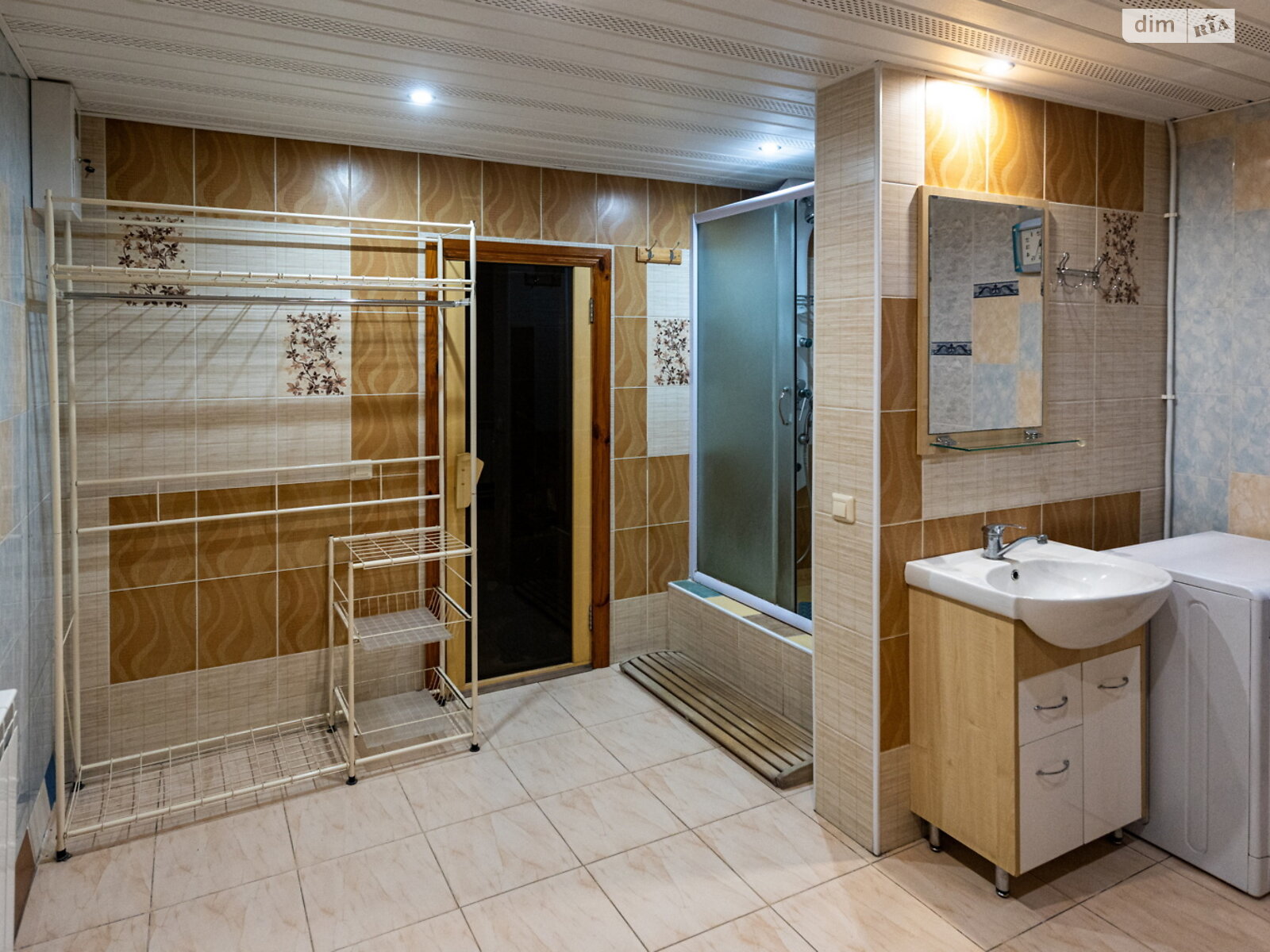 трехэтажный дом, 146.1 кв. м, кирпич. Продажа в Ясногородке фото 1 трехэтажный дом, 146.1 кв. м, кирпич. Продажа в Ясногородке фото 1
