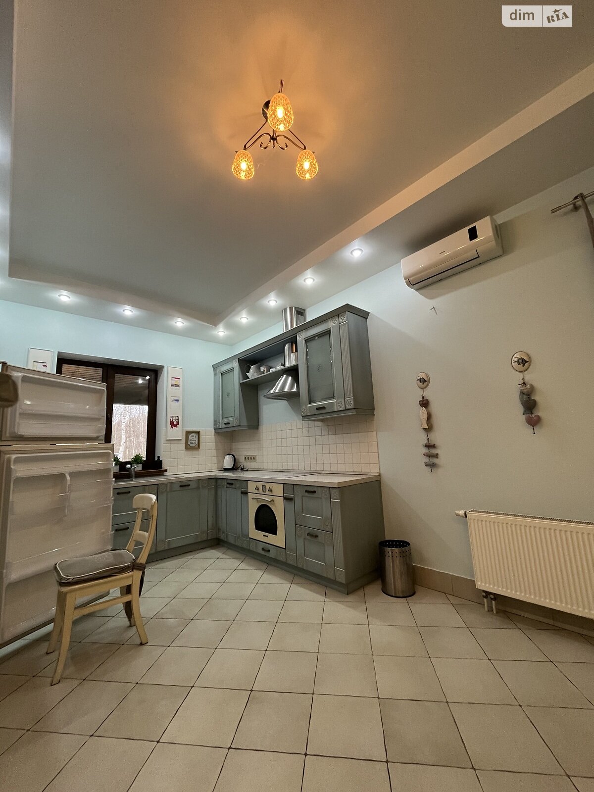 одноэтажный дом с отоплением, 160 кв. м, кирпич. Продажа в Ясногородке фото 1 одноэтажный дом с отоплением, 160 кв. м, кирпич. Продажа в Ясногородке фото 1