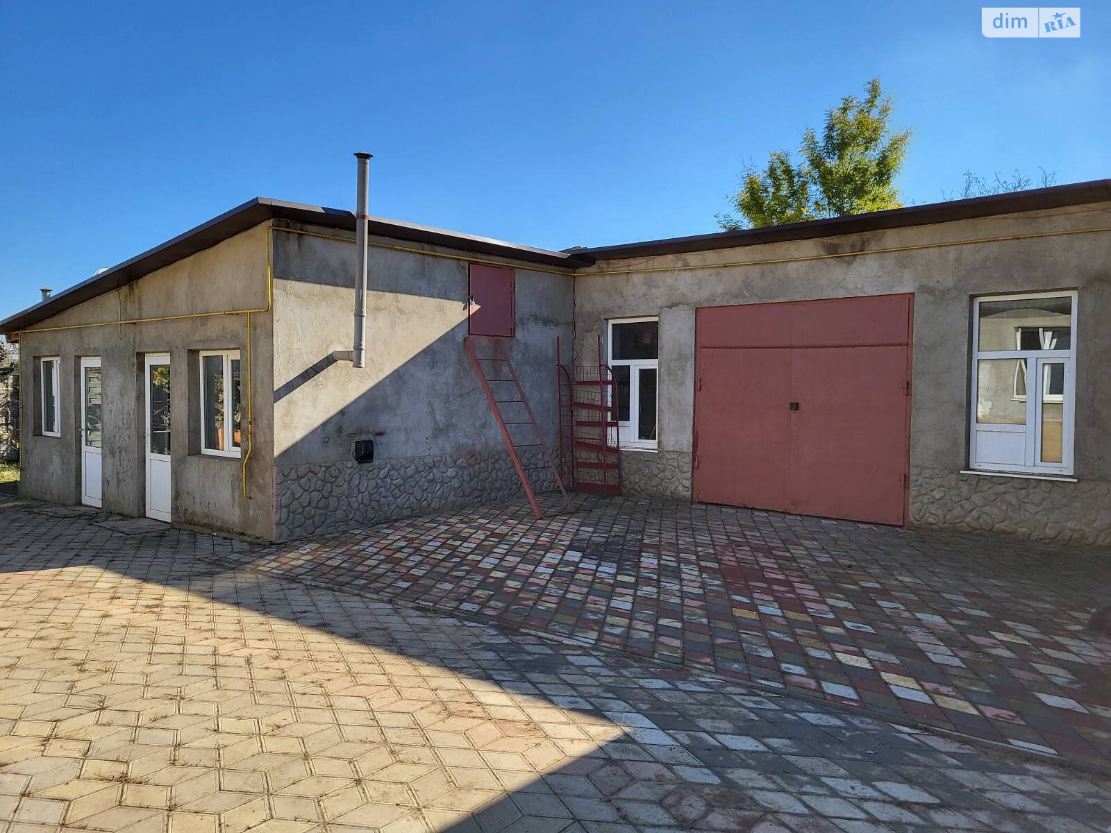 одноэтажный дом с мансардой, 120 кв. м, кирпич. Продажа в Иосиповке фото 1 одноэтажный дом с мансардой, 120 кв. м, кирпич. Продажа в Иосиповке фото 1
