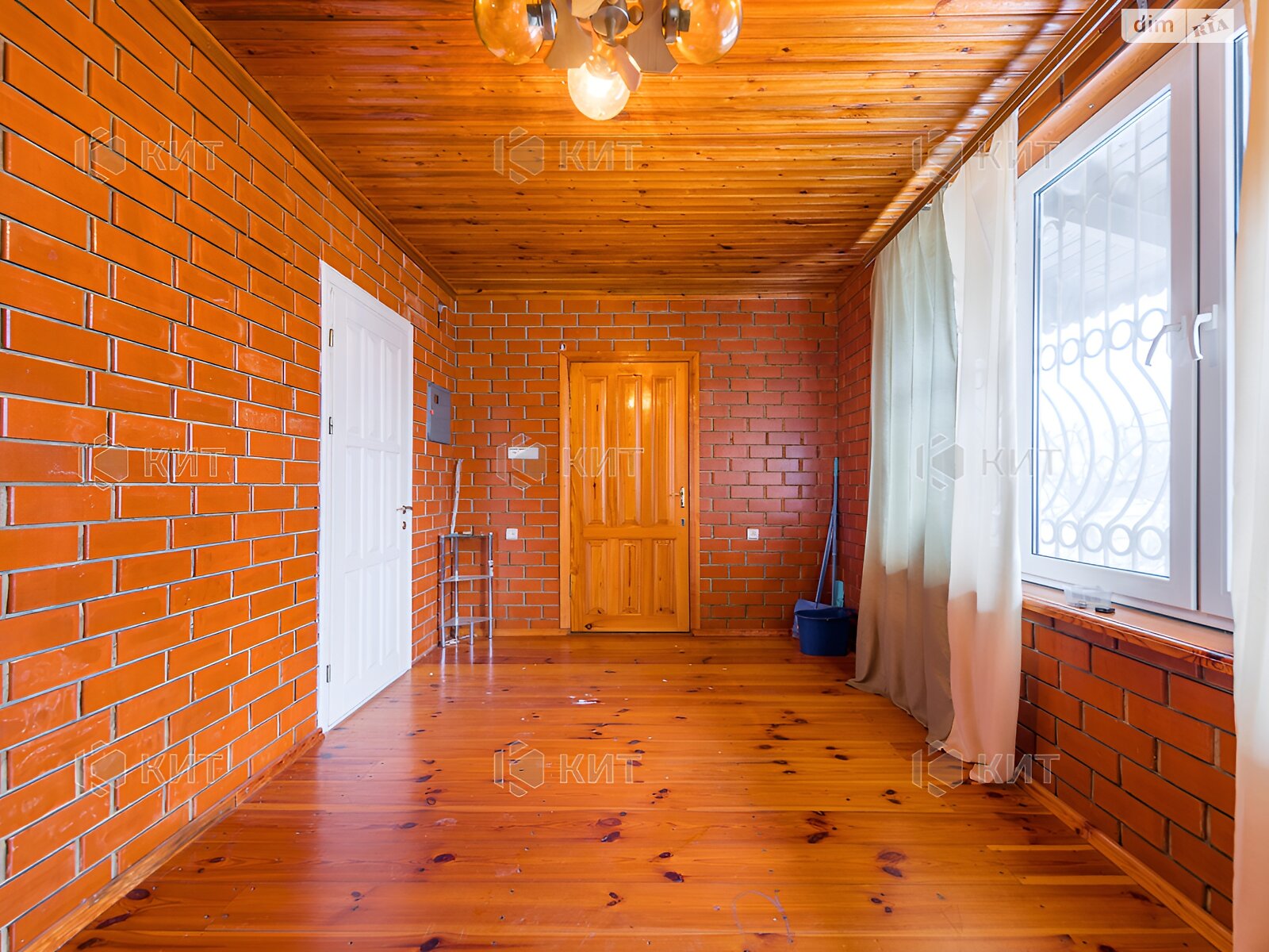 двоповерховий будинок, 175.7 кв. м, кирпич. Продаж у Південному фото 1 двоповерховий будинок, 175.7 кв. м, кирпич. Продаж у Південному фото 1
