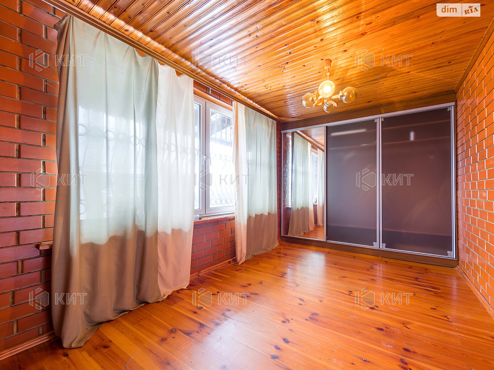 двоповерховий будинок, 175.7 кв. м, кирпич. Продаж у Південному фото 1 двоповерховий будинок, 175.7 кв. м, кирпич. Продаж у Південному фото 1