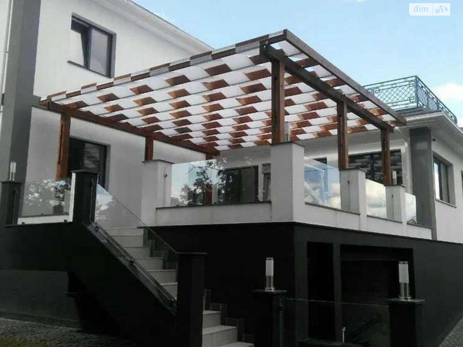 двухэтажный дом, 295 кв. м, кирпич. Продажа в Юровке фото 1 двухэтажный дом, 295 кв. м, кирпич. Продажа в Юровке фото 1