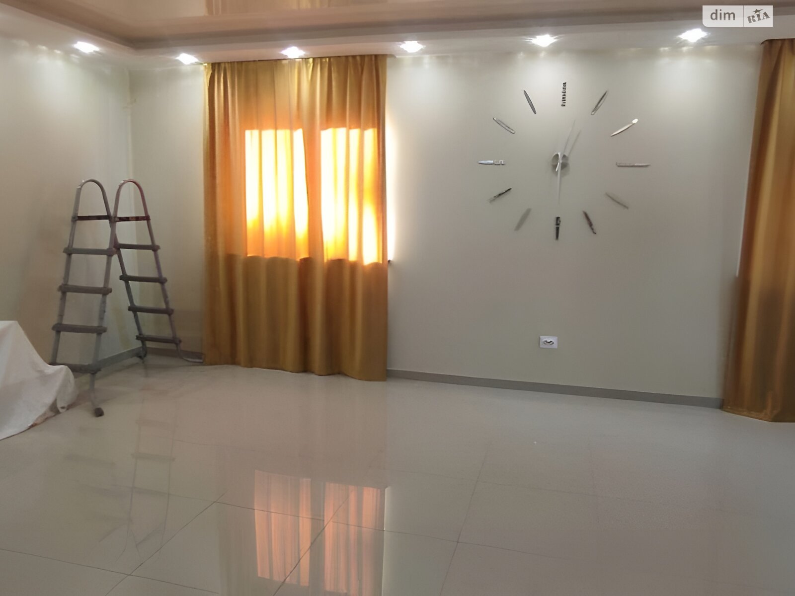 двухэтажный дом, 295 кв. м, кирпич. Продажа в Юровке фото 1 двухэтажный дом, 295 кв. м, кирпич. Продажа в Юровке фото 1