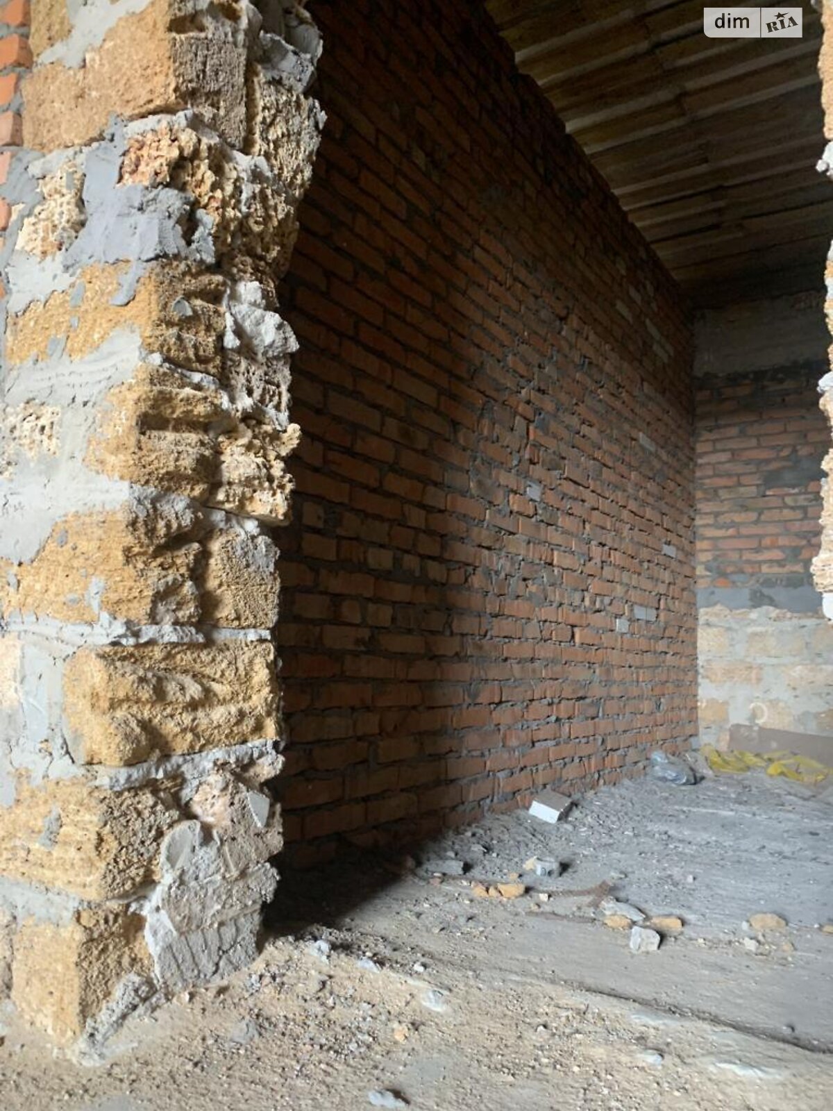 двухэтажный дом, 230 кв. м, кирпич. Продажа в Юровке фото 1